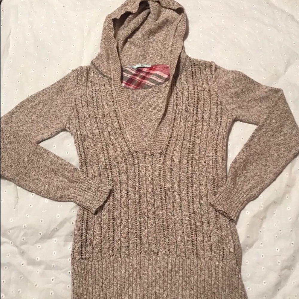Maurices med v neck hooded knit sweater (a